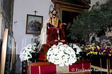 Los 8 pasos de la procesión del Viernes Santo, a punto en la Basílica de Telde (Foto TA)